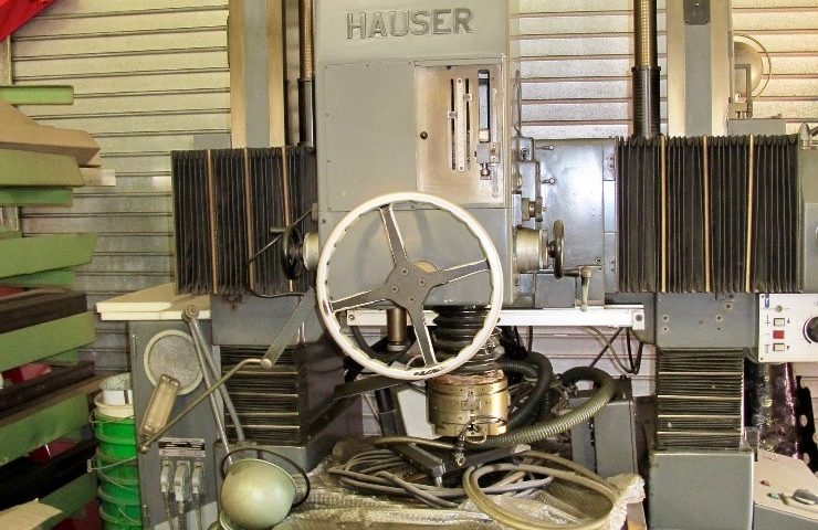 Rectifieuse CNC occasion Hauser 5 SM contrôlée par SPMO
